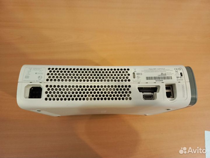 Xbox 360 белый