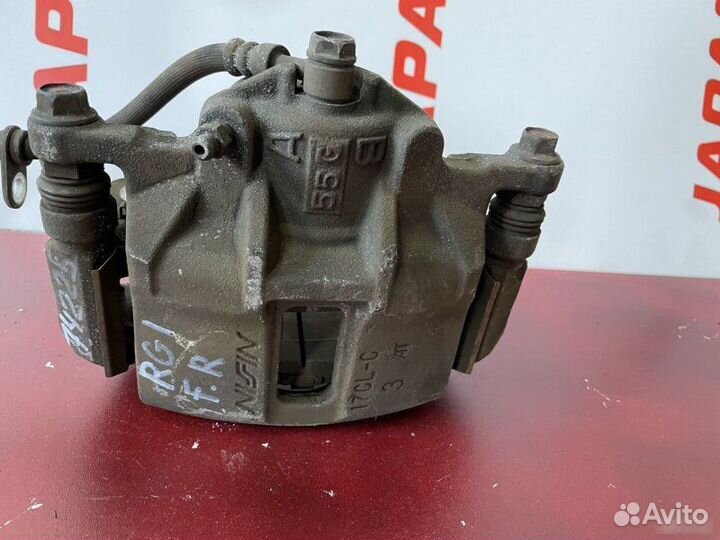 Суппорт передний правый Honda Stepwgn RG1 2.0 AT