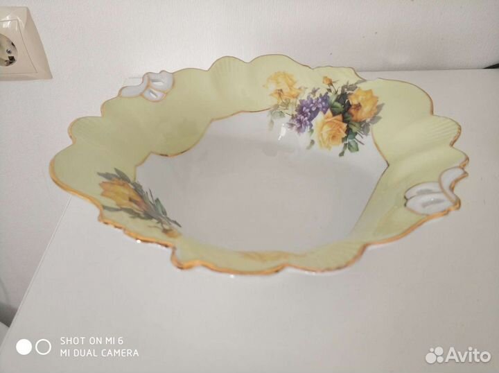 Салатник фарфоровый