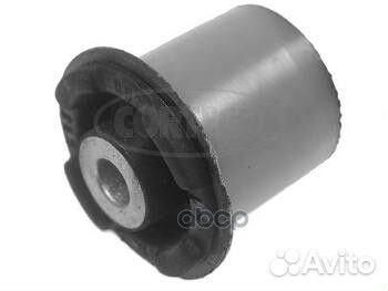 Сайлентблок рычага подвески перед 21652926