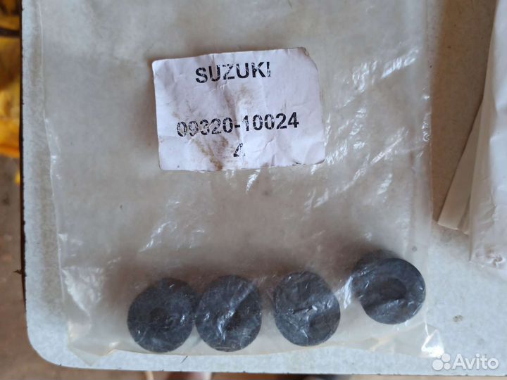 Втулки стойки стабилизатора Suzuki