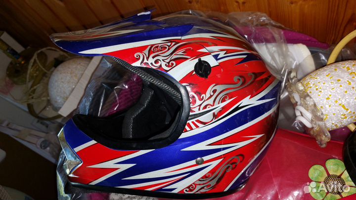 Детский шлем для квадроцикла