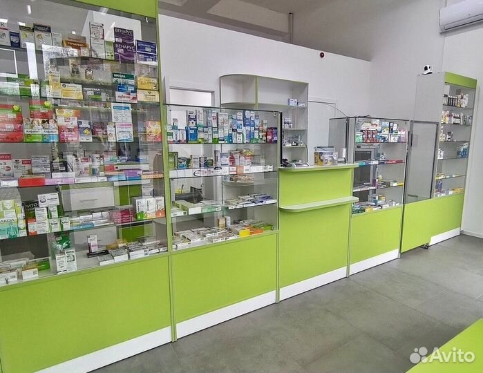 Аптечная витрина из лдсп