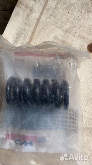 87506208 Пружина CNH