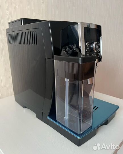 6 Кофемашина DeLonghi ecam 23.460