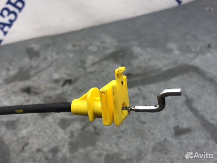 Передний правый трос двери ravon r4