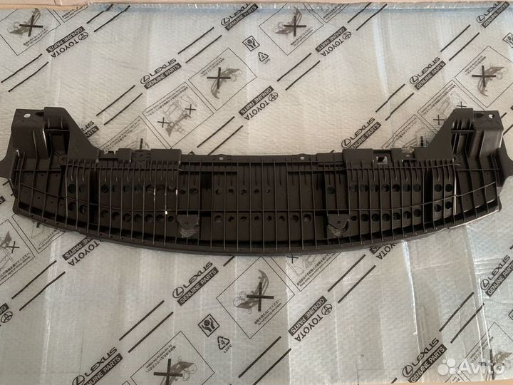 Пыльник под бампер Toyota Corolla e150