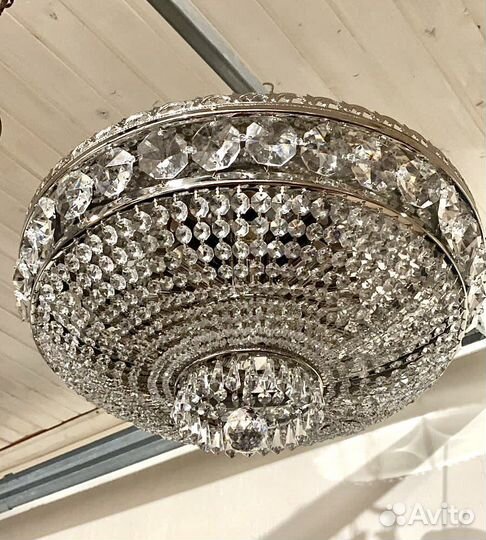 Люстра хрустальная Резерва нет