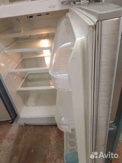 Холодильник Sharp как новый в рассрочку без банков