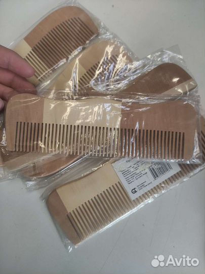 Расческа деревянная