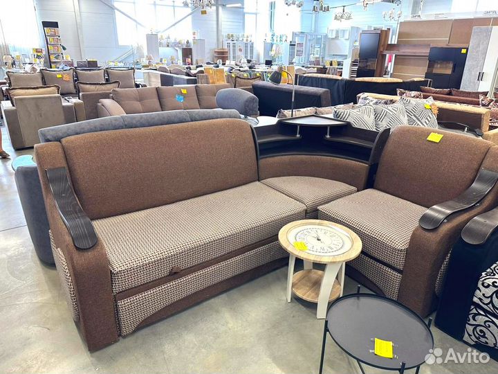 Угловой диван