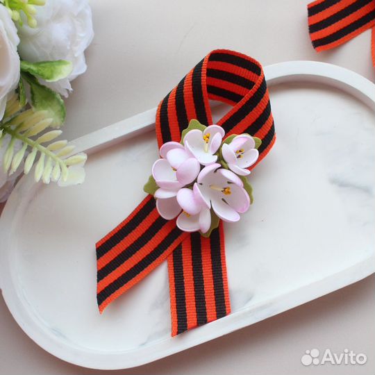 Брошь георгиевская лента