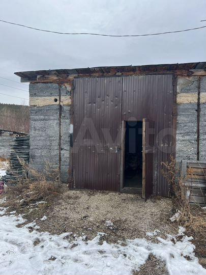 Гараж, > 30 м²