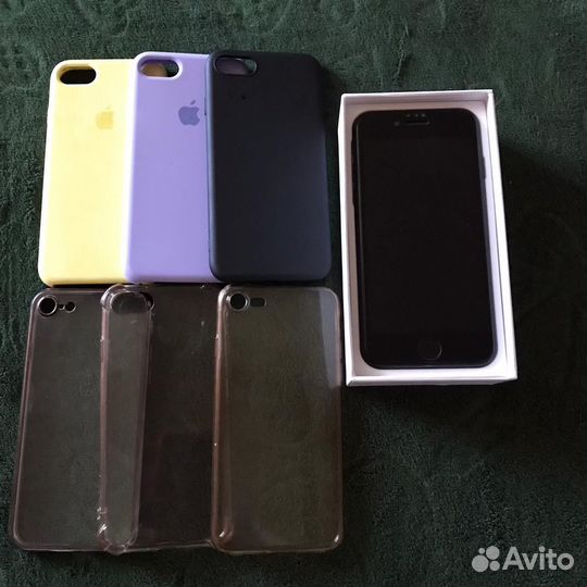 Телефон iPhone 7