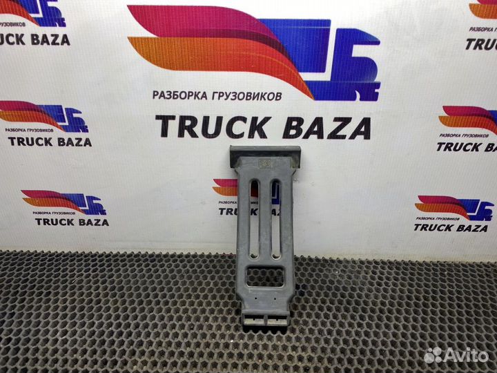 Крепёж крыла заднего