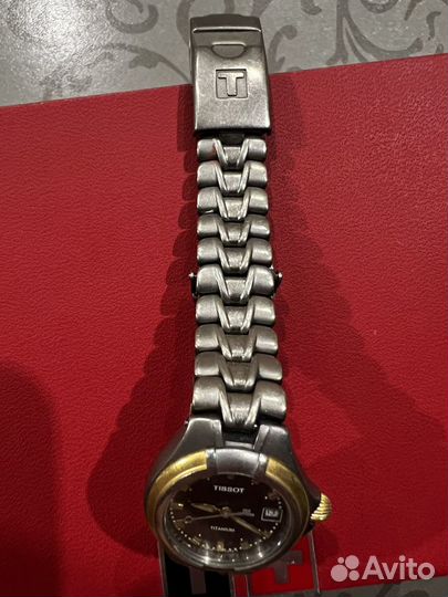 Часы Tissot titanium