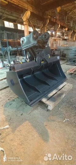 Планировочный ковш для экскаватора Hitachi ZX200