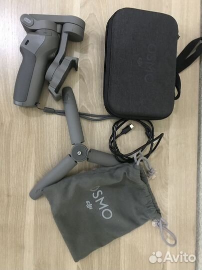 Стабилизатор для Смартфона Dji Osmo Mobile 3 Combo