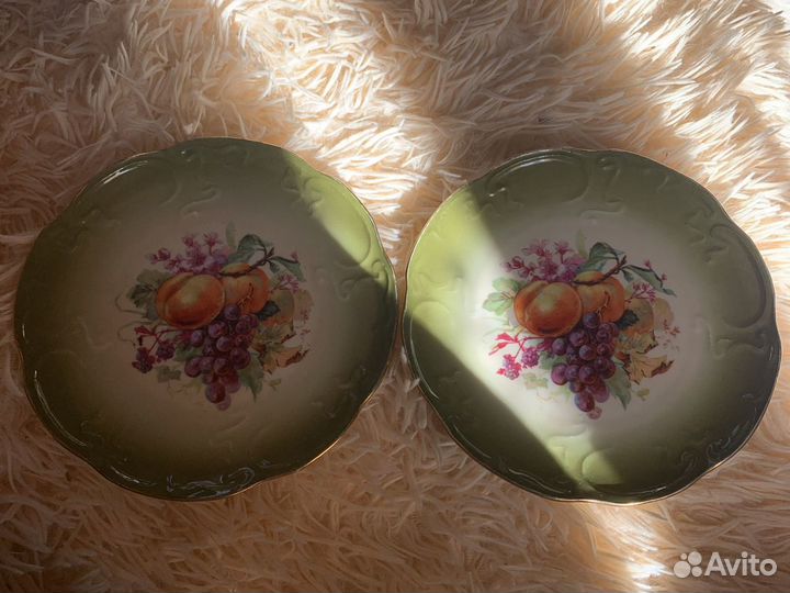 Фарфоровые тарелки на стену