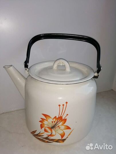 Чайник эмалированный СССР