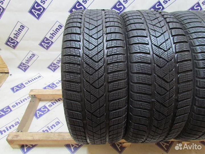 Pirelli Winter Sottozero 3 225/40 R19 96R