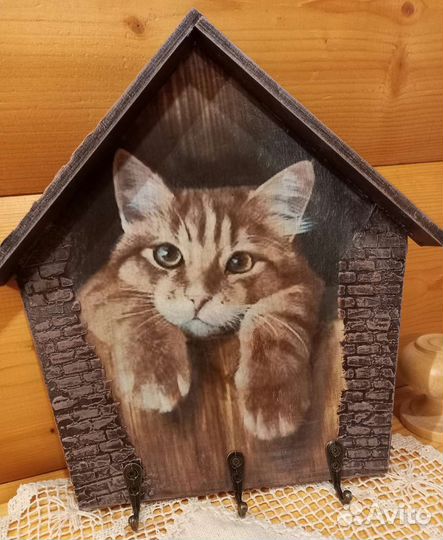 Ключница настенная из дерева