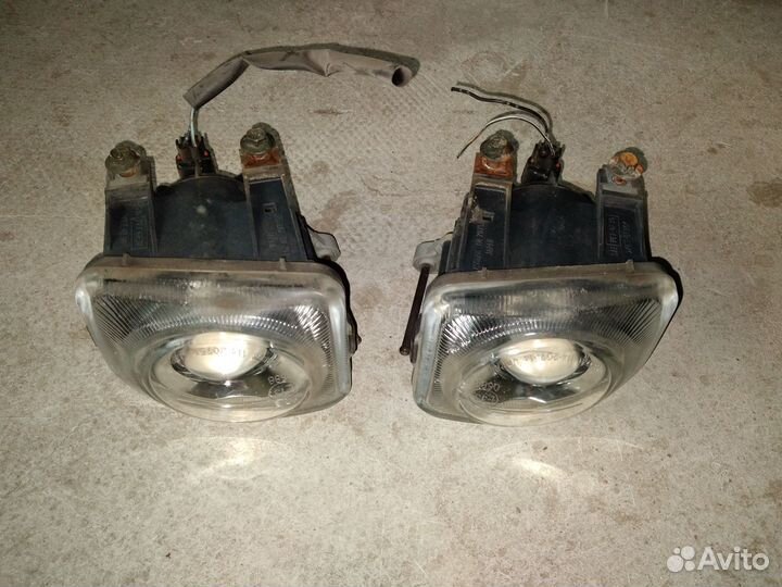 Противотуманная фара Subaru Legacy BL 03 - 06 г. в