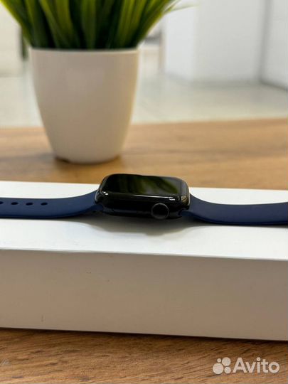 Apple Watch S8 41mm Midnight