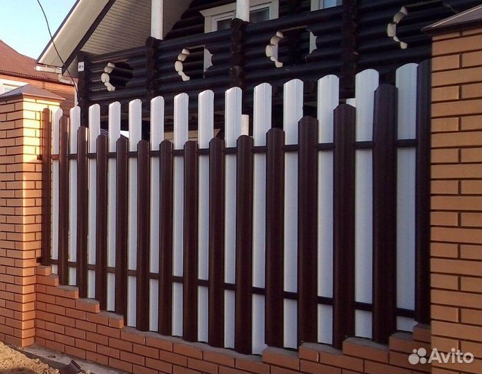 Забор из евроштакетника под ключ
