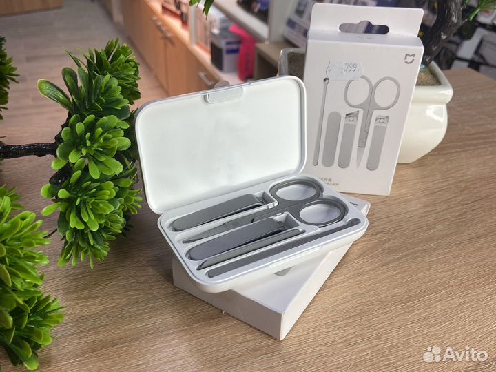 Маникюрный набор Xiaomi