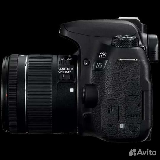 Canon EOS 77D Kit EF-S 18-55mm f/4-5.6 IS STM