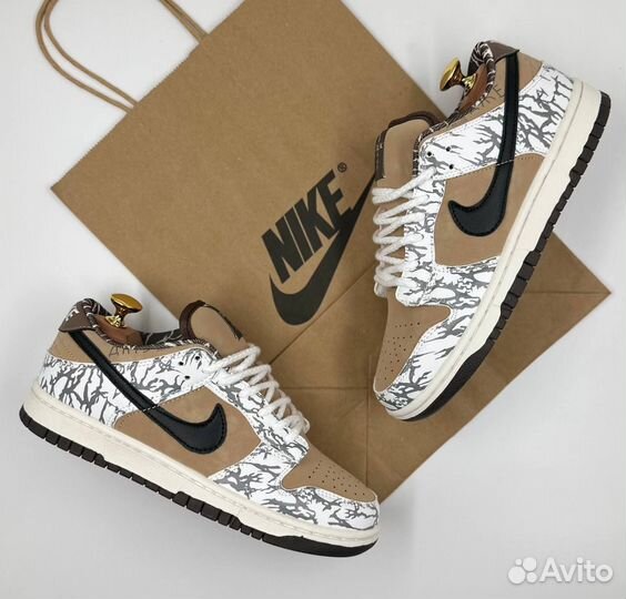 Кроссовки Nike SB Dunk Low