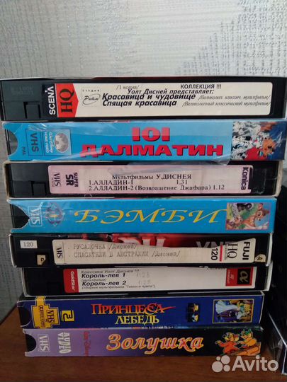 Видеокассеты разные