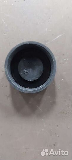 Крышка тормозного бачка на Mercedes