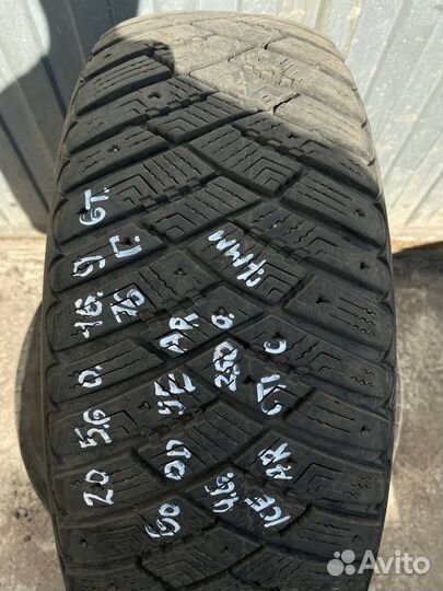 Goodyear Ultragrip Ice Arctic 205/60 R16 96T