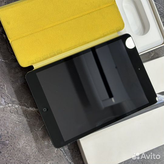 iPad mini 32 гб wifi + cellular с симкартой