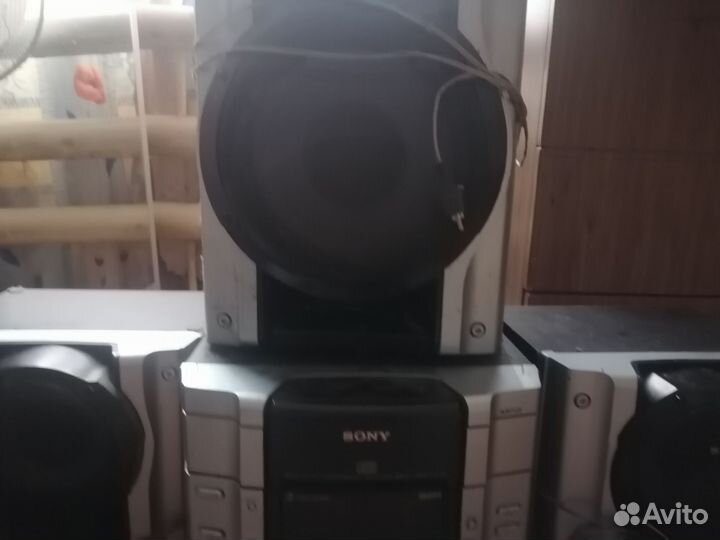 Музыкальный центр sony