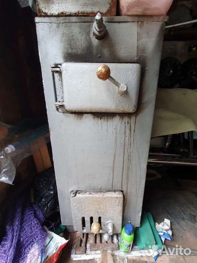 Котел отопительный, дрова или брикеты