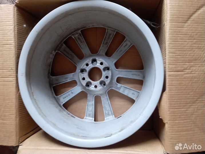 Mersedes GLA Диск A1564010400 оригинал