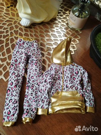 Спортивный костюм для стильного Кена