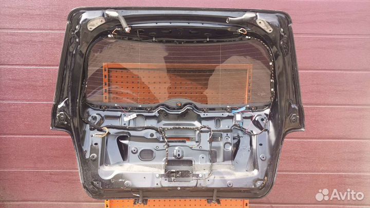 Крышка багажника Мерседес ml 164