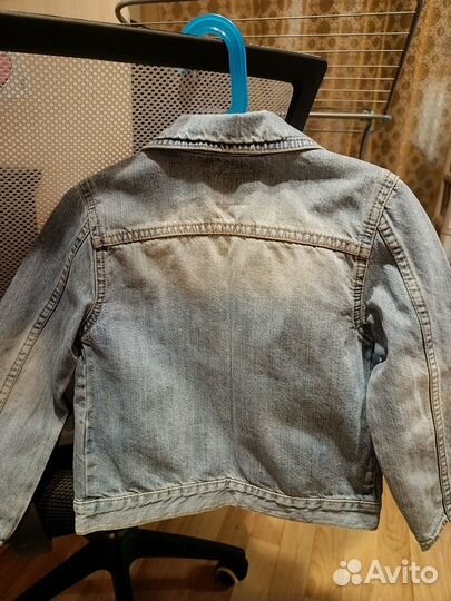 Джинсовая куртка