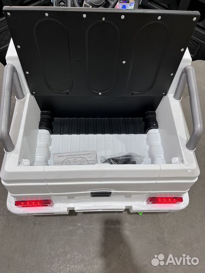 Электромобиль новый