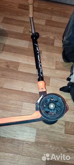 Самокат детский трехколесный