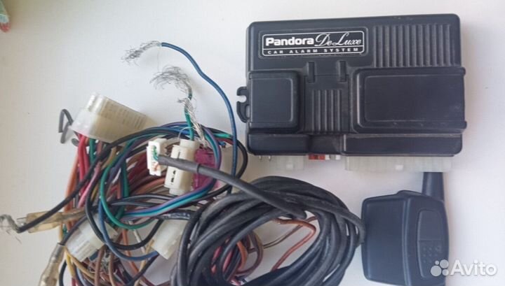 Автосигнализация Пандора1000