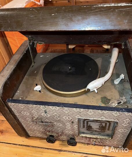 Радиоприемник Радиола Рекорд 53 СССР