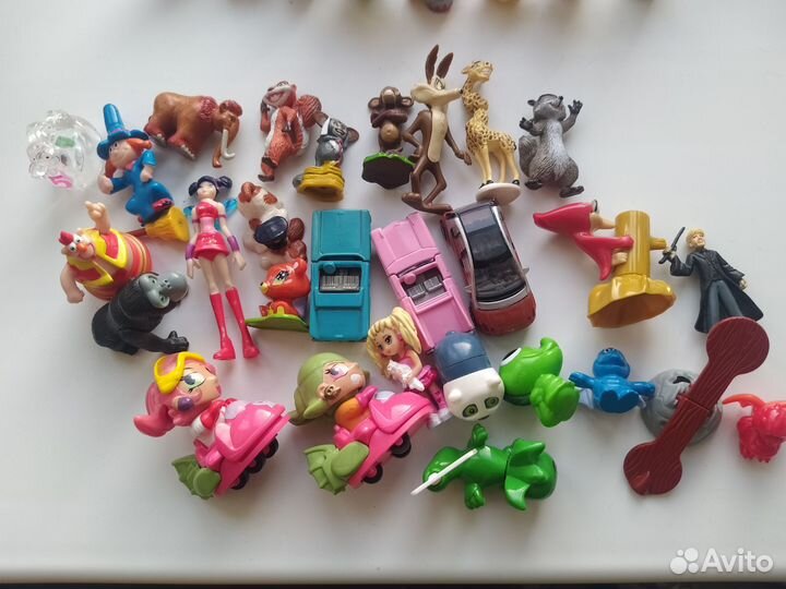 Киндер сюрприз игрушки