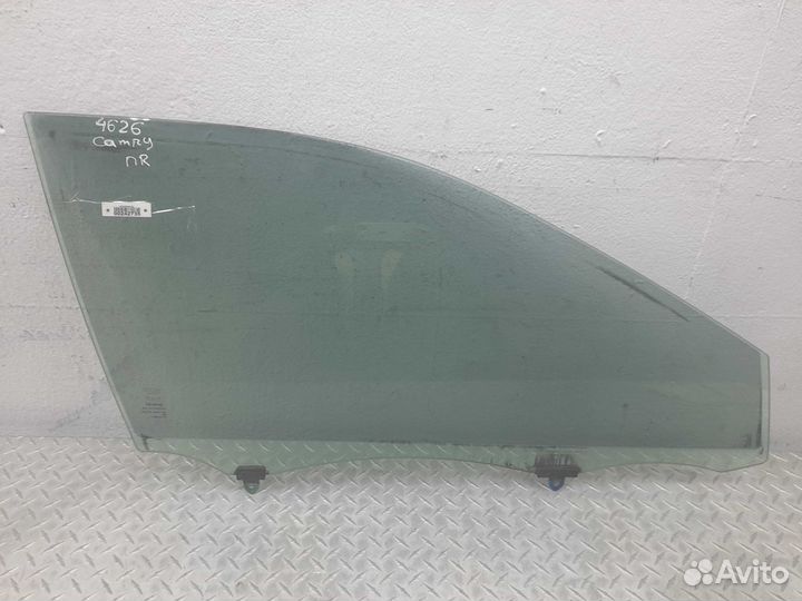 Стекло перед Правое Toyota Camry 50