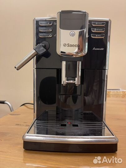 Кофемашина Saeco incanto