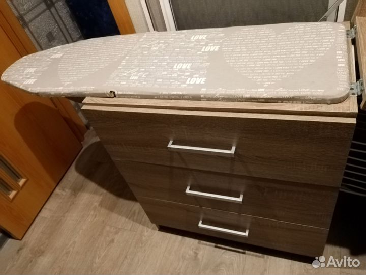 Комод с встроенной гладильной доской